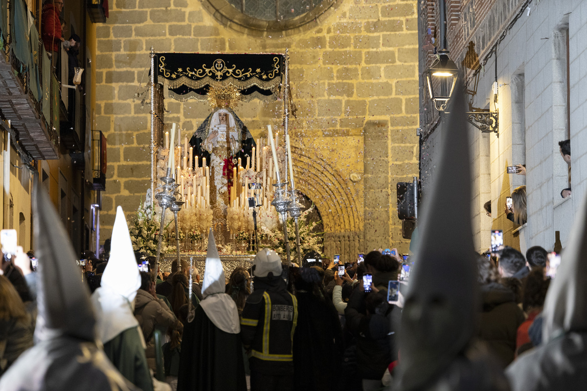 Procesión de la Esperanza.  / DAVID CASTRO