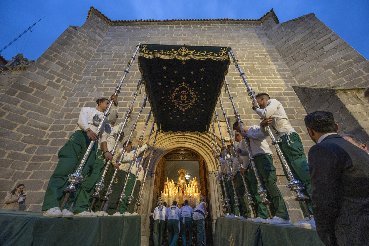 Procesión de la Esperanza.  / DAVID CASTRO