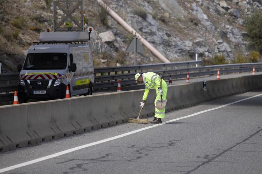 Mueren la mujer y el niño heridos en el accidente en la A-50