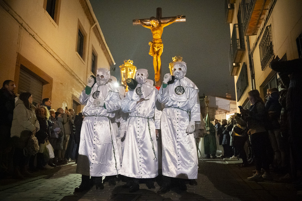 Lunes de blanco y verde e ilusión