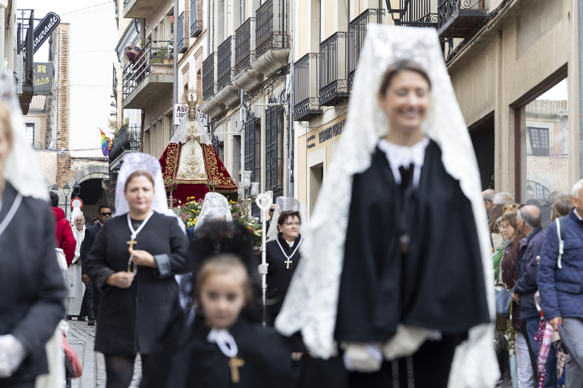 Procesion de La Santa. Santa Teresa de Jesus.  / ISABEL GARCÍA