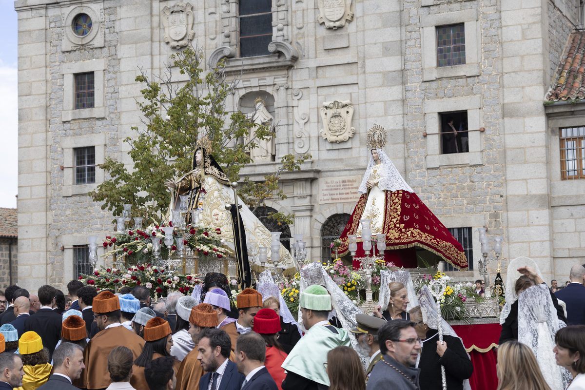 Procesion de La Santa. Santa Teresa de Jesus.  / ISABEL GARCÍA