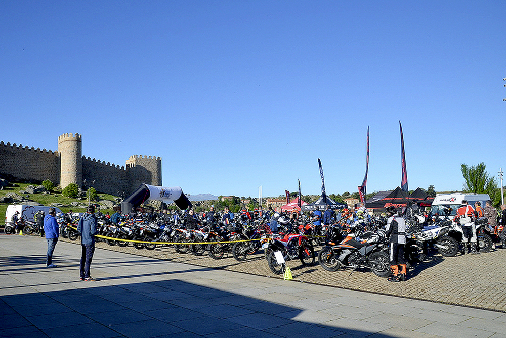 Ávila acogió el I Endurama Moto-trail con 140 participantes