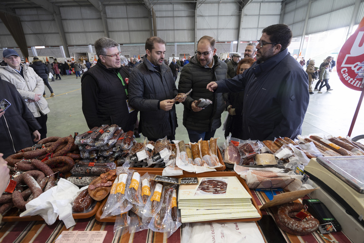 Fería del productor al consumidor, mercado algoralimentario.  / ISABEL GARCÍA