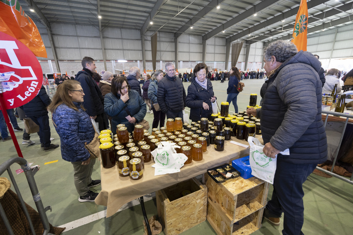 Fería del productor al consumidor, mercado algoralimentario.  / ISABEL GARCÍA