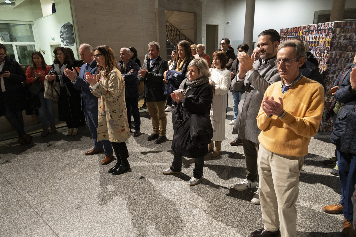 Entrega de Premios del Certamen
Escolar de Portadas de Diario
de Ávila por el 125 aniversario.  / ISABEL GARCÍA