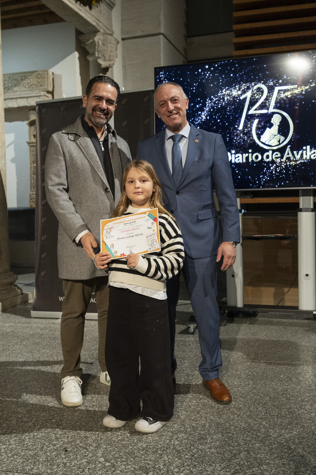 Entrega de Premios del Certamen
Escolar de Portadas de Diario
de Ávila por el 125 aniversario.  / ISABEL GARCÍA