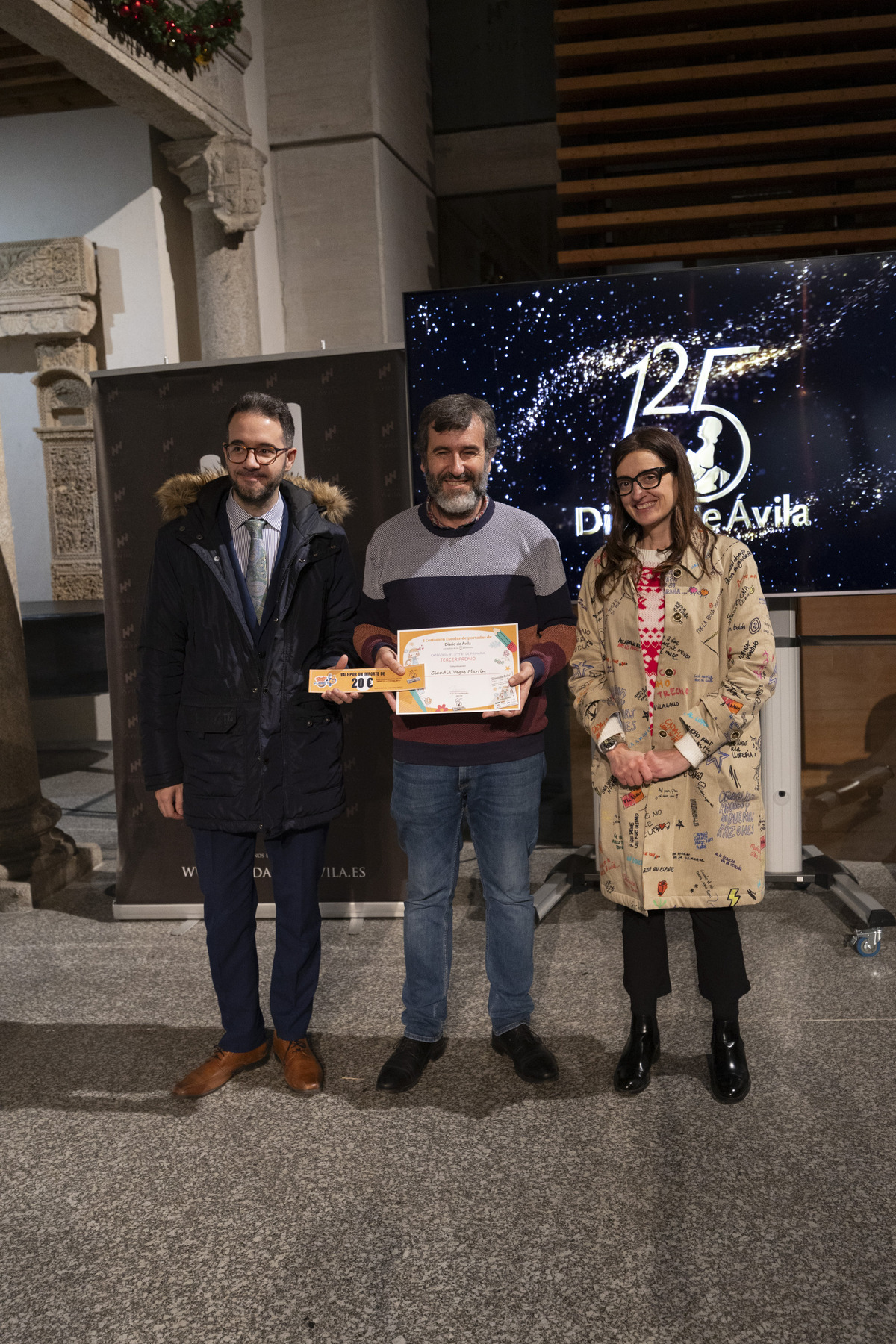 Entrega de Premios del Certamen
Escolar de Portadas de Diario
de Ávila por el 125 aniversario.  / ISABEL GARCÍA