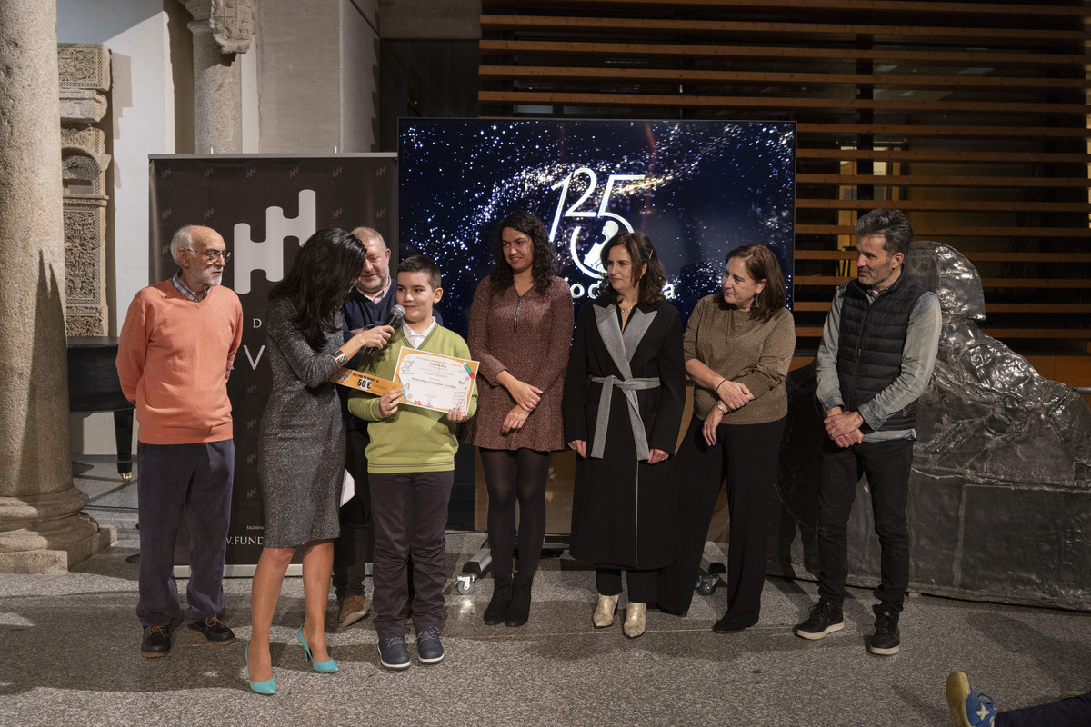 Entrega de Premios del Certamen
Escolar de Portadas de Diario
de Ávila por el 125 aniversario.  / ISABEL GARCÍA