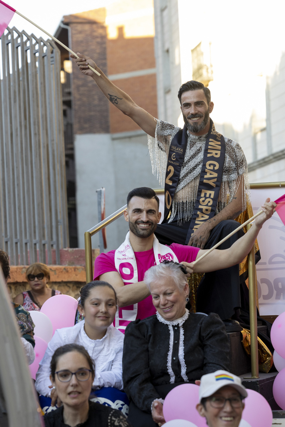 Ávila sale a la calle un año más con orgullo