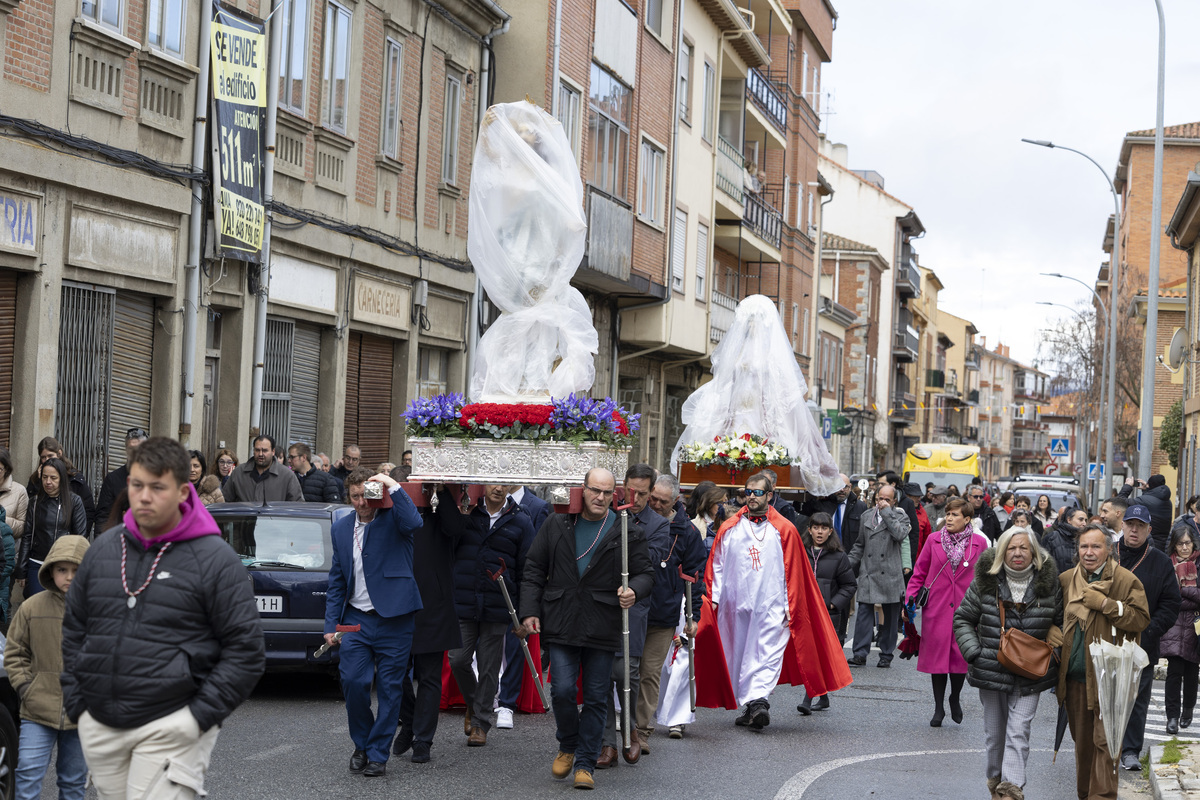 Domingo de Resurrección, procesión de Resucitado, Semana Santa 2024.  / ISABEL GARCÍA