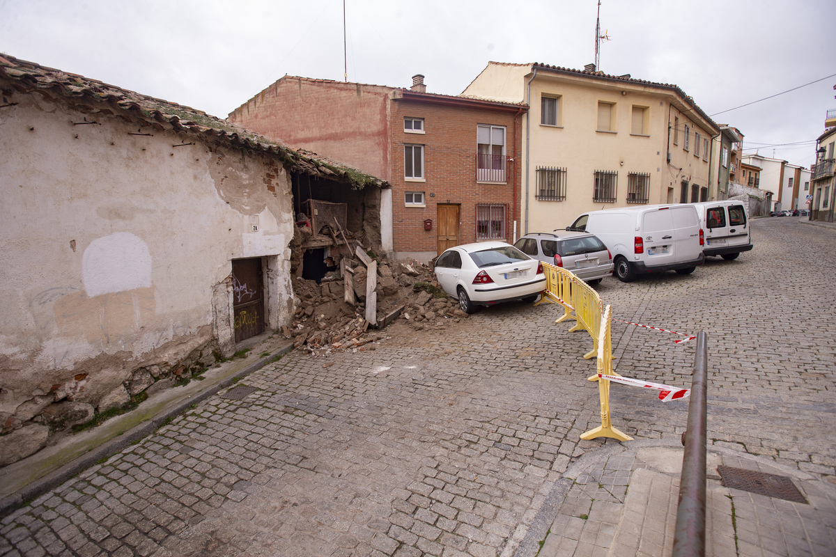 Otro derrumbe en el barrio de Las Vacas.  / DAVID CASTRO