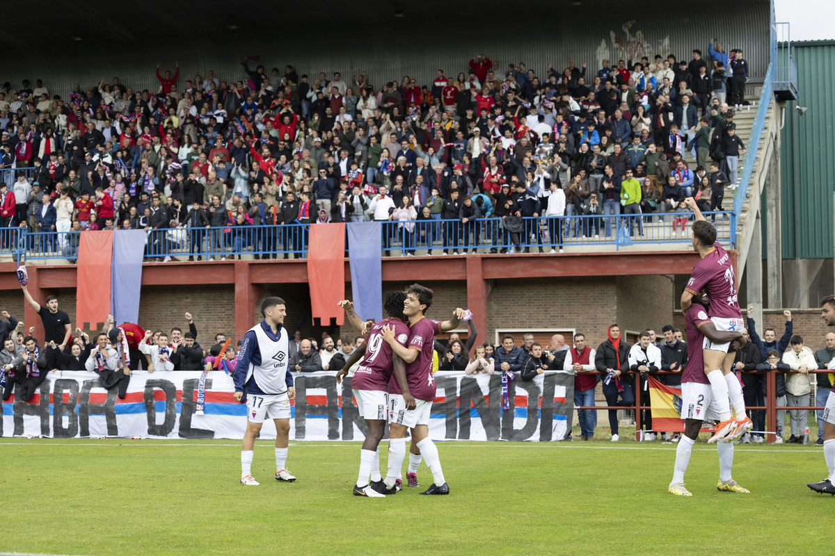 Ascenso del Real Ávila.  / DAVID CASTRO