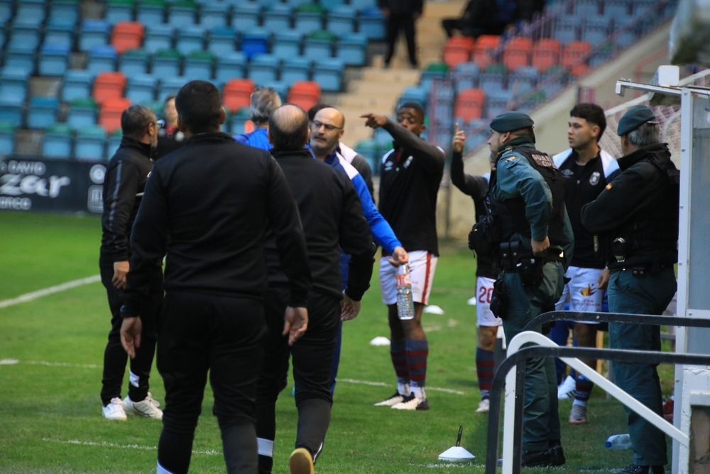 Imágenes del partido disputado entre el UDS Salamanca y el Real Ávila