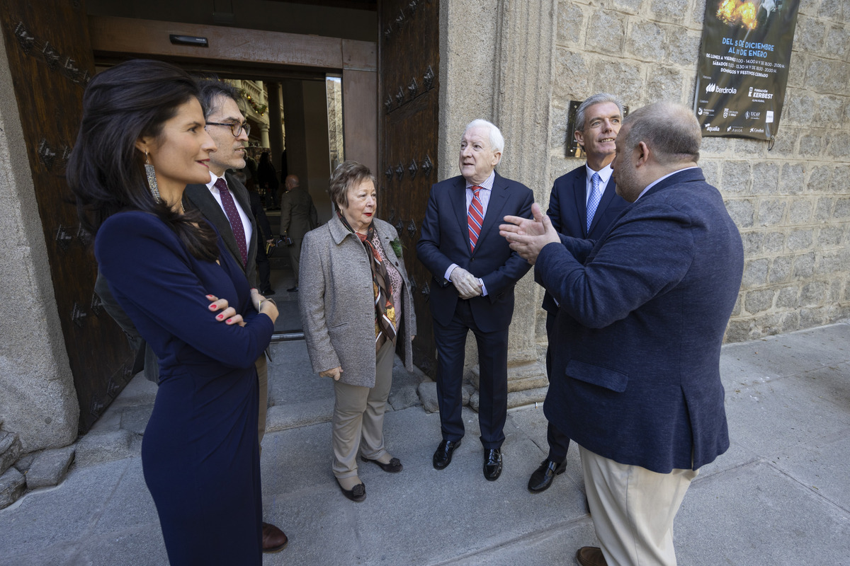 El presidente de la Junta de Castilla y
León, Alfonso Fernández Mañueco,
inaugura la Exposición ‘Crónica Gráfica.
Un año de Diario de Ávila en imágenes’  / ISABEL GARCÍA