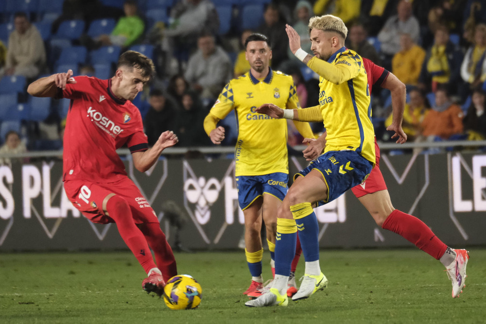 Las Palmas evita otra crisis con su empate ante el Osasuna