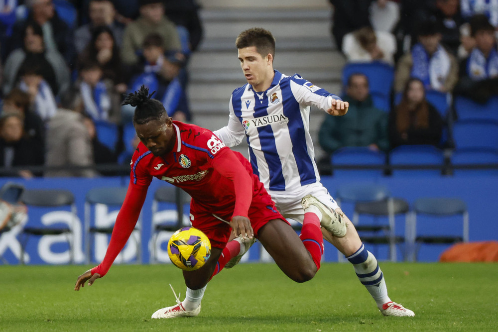 El Getafe fulmina a la Real en la segunda parte