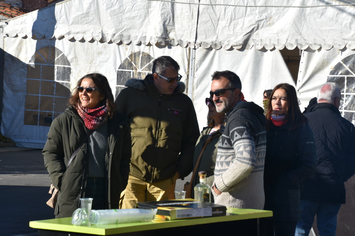 Diferentes instantes de la celebración X Matanza Tradicional de Martiherrero  / GONZALO GONZÁLEZ DE VEGA