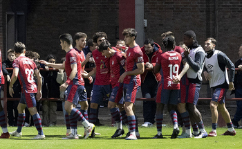 El Real Ávila vence a sus miedos... Y al Laredo