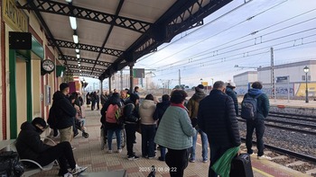 “Dejar morir la estación de Arévalo es un ataque al pueblo'