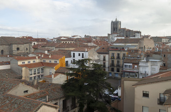 El TSJCyL admite a trámite el recurso contra la ZBE de Ávila