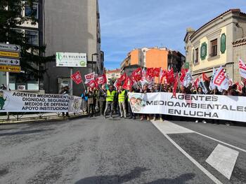 El «ninguneo» del consejero moviliza a los agentes ambientales