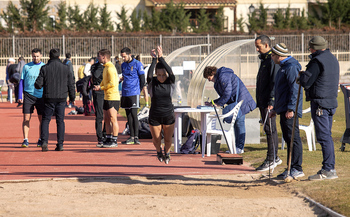 400 aspirantes para 6 plazas