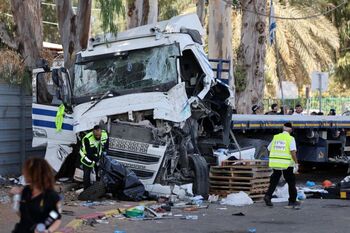 Un camión arrolla a al menos 35 personas en Tel Aviv