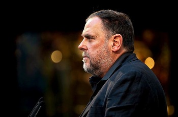 Tres carpetas en la mesa de Junqueras