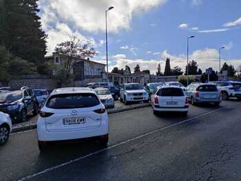 Habilitadas 500 plazas de aparcamiento junto al cementerio