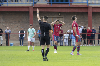 El Real Ávila no quiere confundirse ante el Laredo