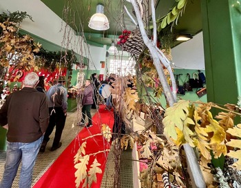 Un mercado para vivir la Navidad en Las Navas del Marqués