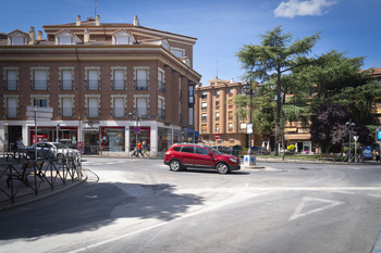 El paseo Dos de Mayo se abre al tráfico este miércoles