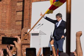 Puigdemont asegura que está en Waterloo