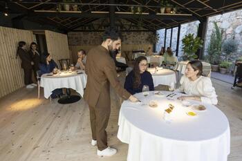 La hostelería de Ávila también se une por Valencia