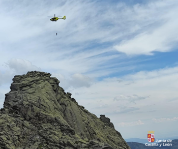 Rescatado en helicóptero un hombre herido en El Torozo