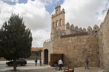 Cultura mejorará la Muralla y el acceso del Carmen