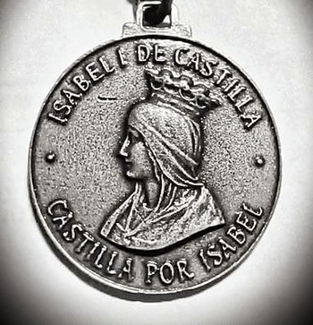 Otorgan la Medalla de Isabel a la Virgen de las Angustias