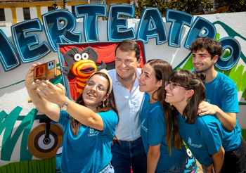 Mañueco destaca el “impacto” de la Feria de Teatro de CyL