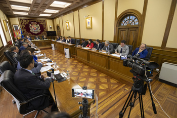 Piden soluciones al bus de Arévalo y la falta de examinadores