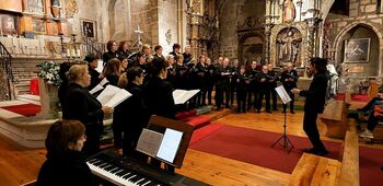 Actuación de la Coral Amicus Meus en la iglesia de San Juan