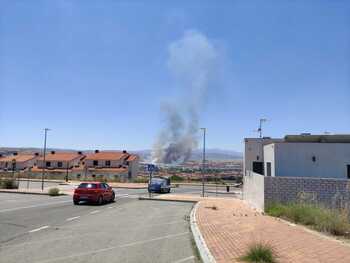 Controlado un incendio de pasto en la subida a Sonsoles