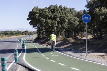 El carril bici entre Ávila y La Aldea ya está en uso