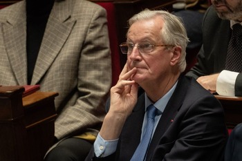 Barnier presenta su dimisión a Macron