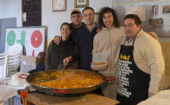 Paella solidaria de la Peña Cultural San Esteban