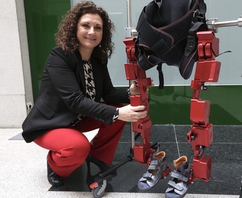 La ingeniera Elena García Armada, Premio CyL de Investigación