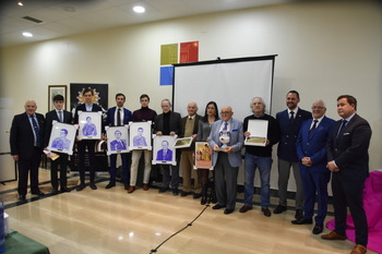 Gala taurina llena de jóvenes promesas y glorias afianzadas